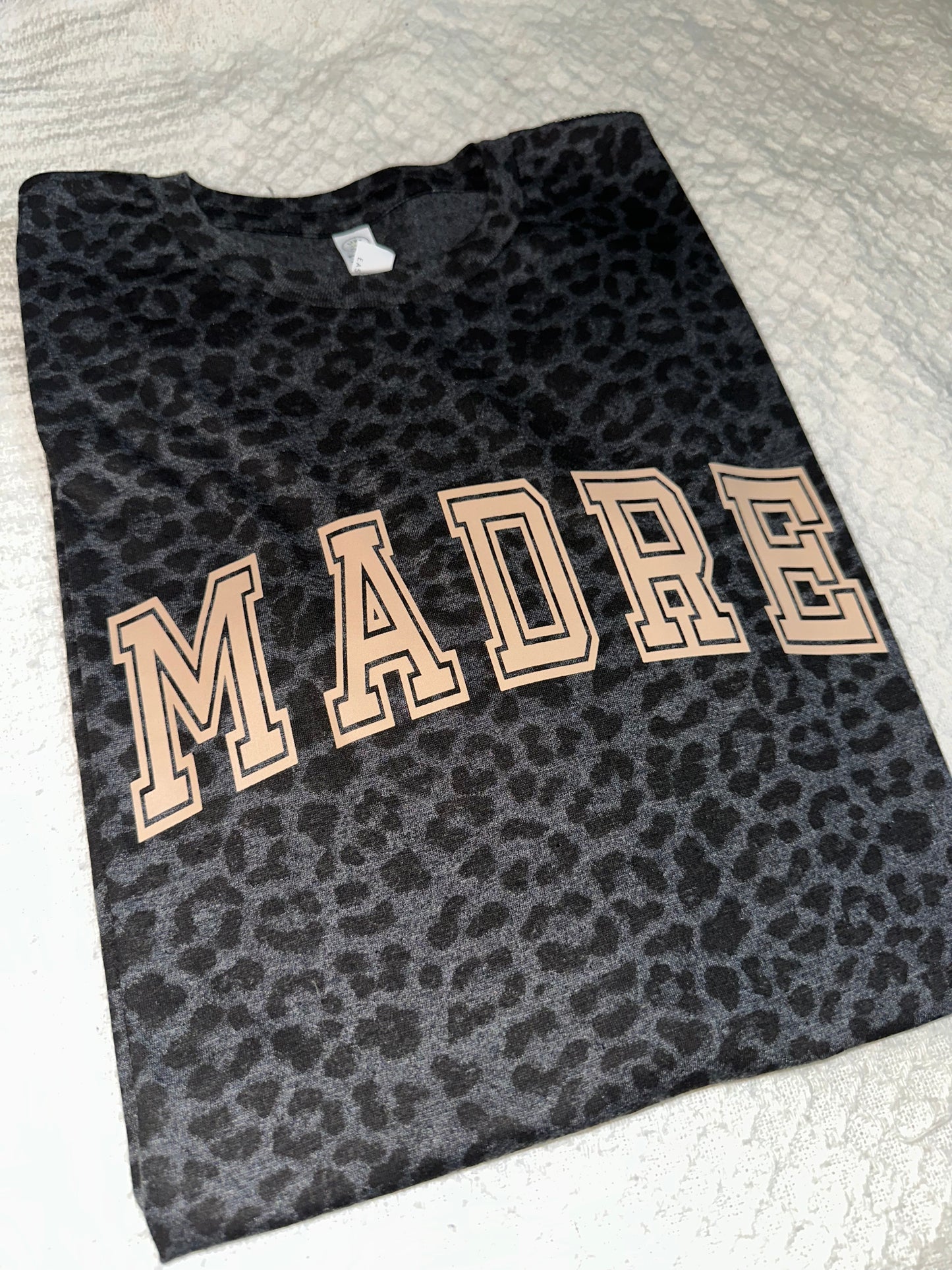 Madre Leopard Tee